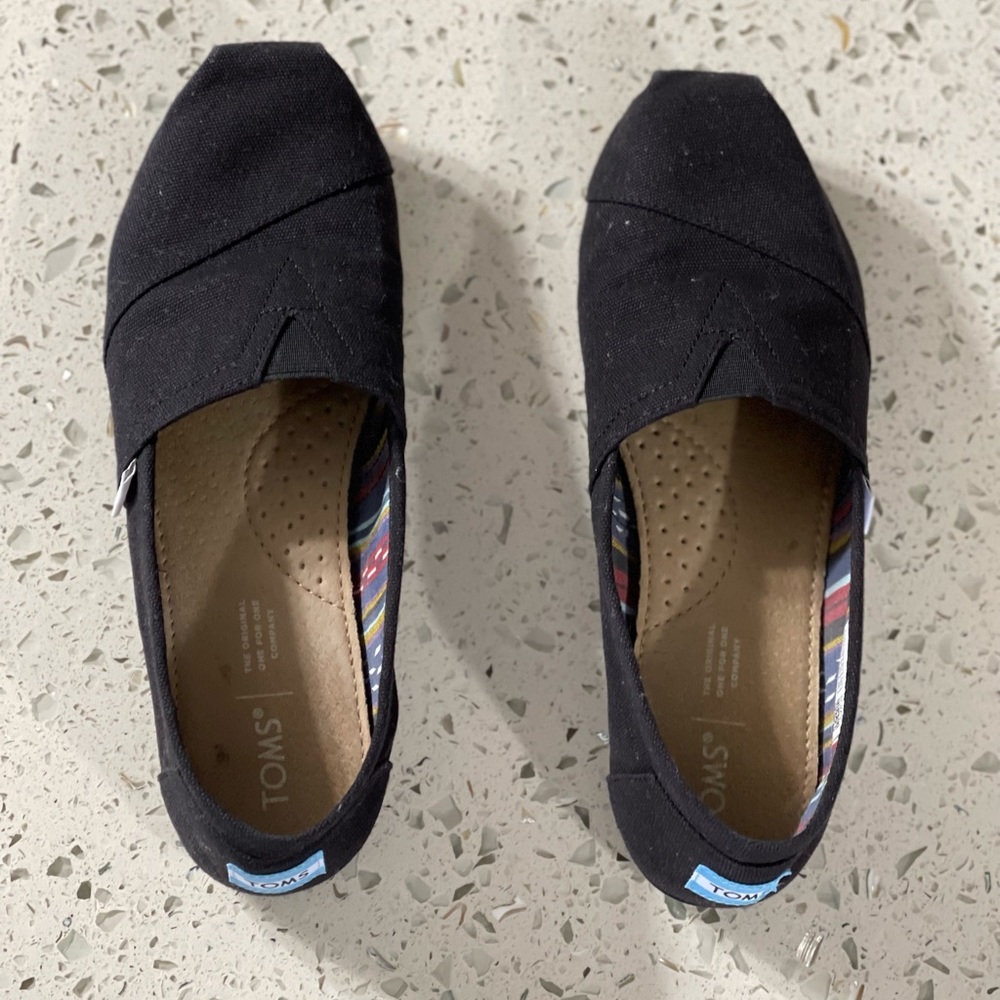Tom’s Black